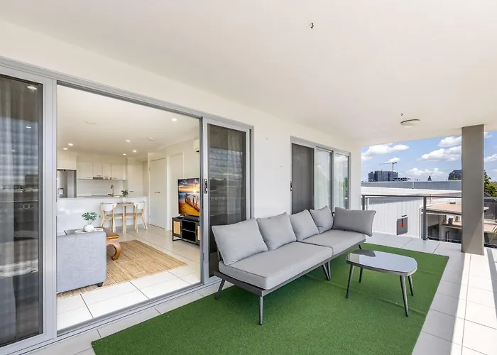Kingsford Smith Apartments Maroochydore