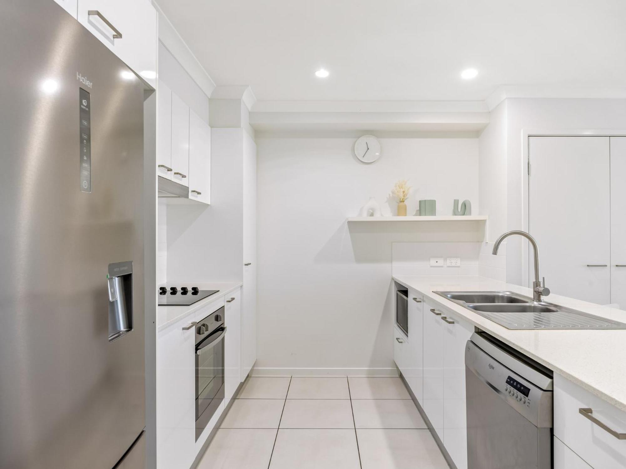 Kingsford Smith * Maroochydore