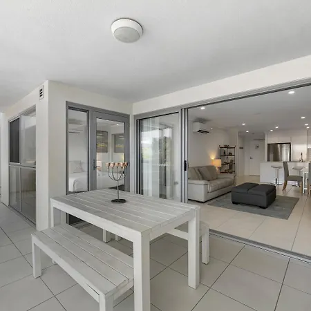 Kingsford Smith Apartments Maroochydore Exterior photo